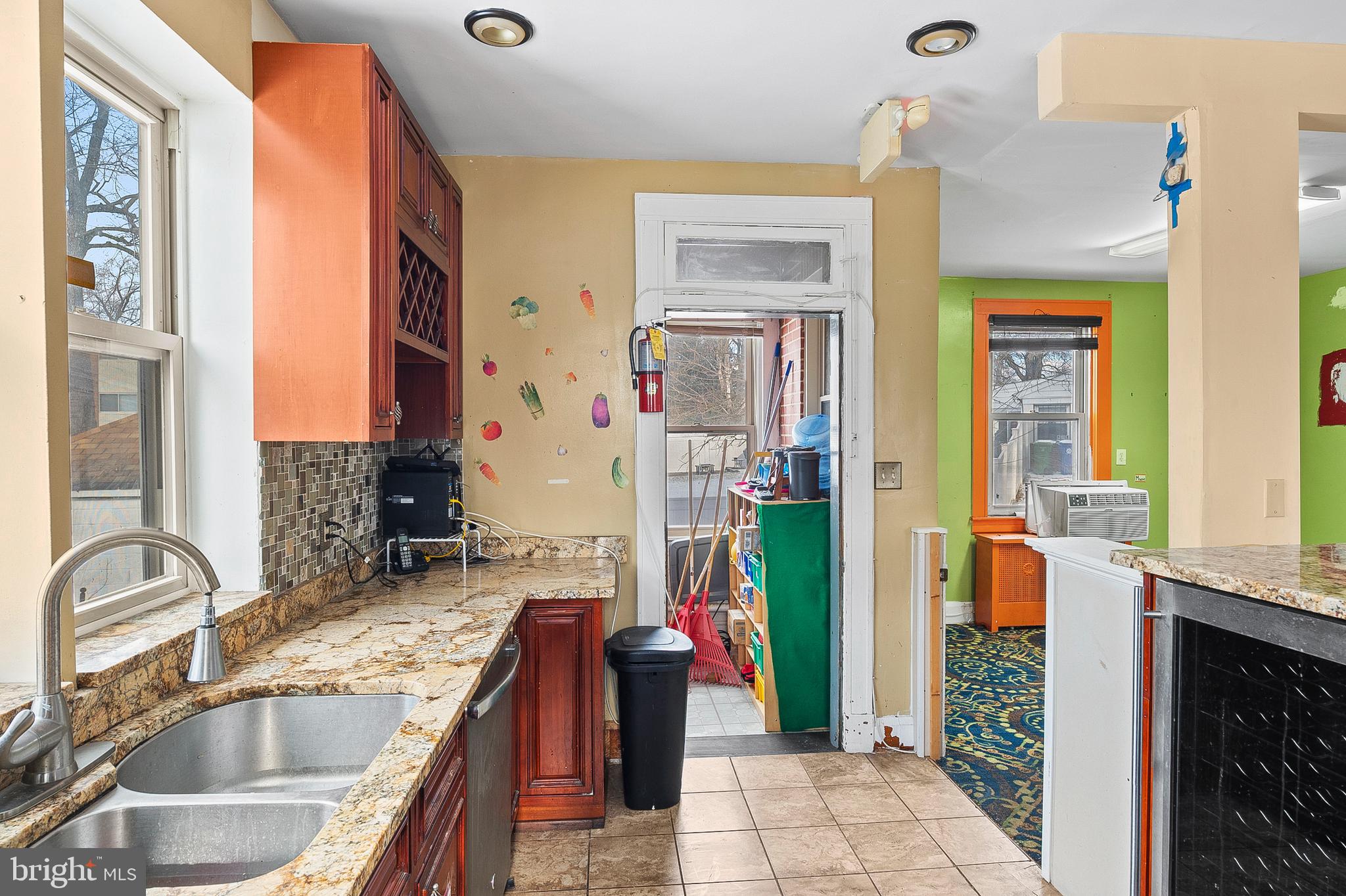 HAMILTON HEIGHTS - Commercial Lease