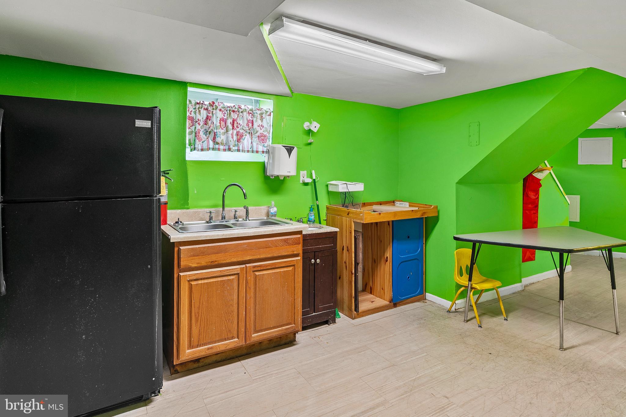 HAMILTON HEIGHTS - Commercial Lease