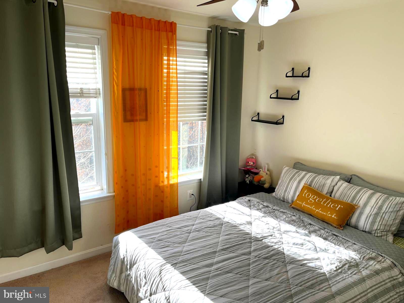 ROCKLAND AT ROGERS - Residential Lease