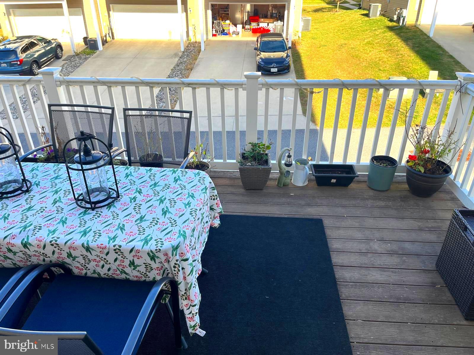 ROCKLAND AT ROGERS - Residential Lease