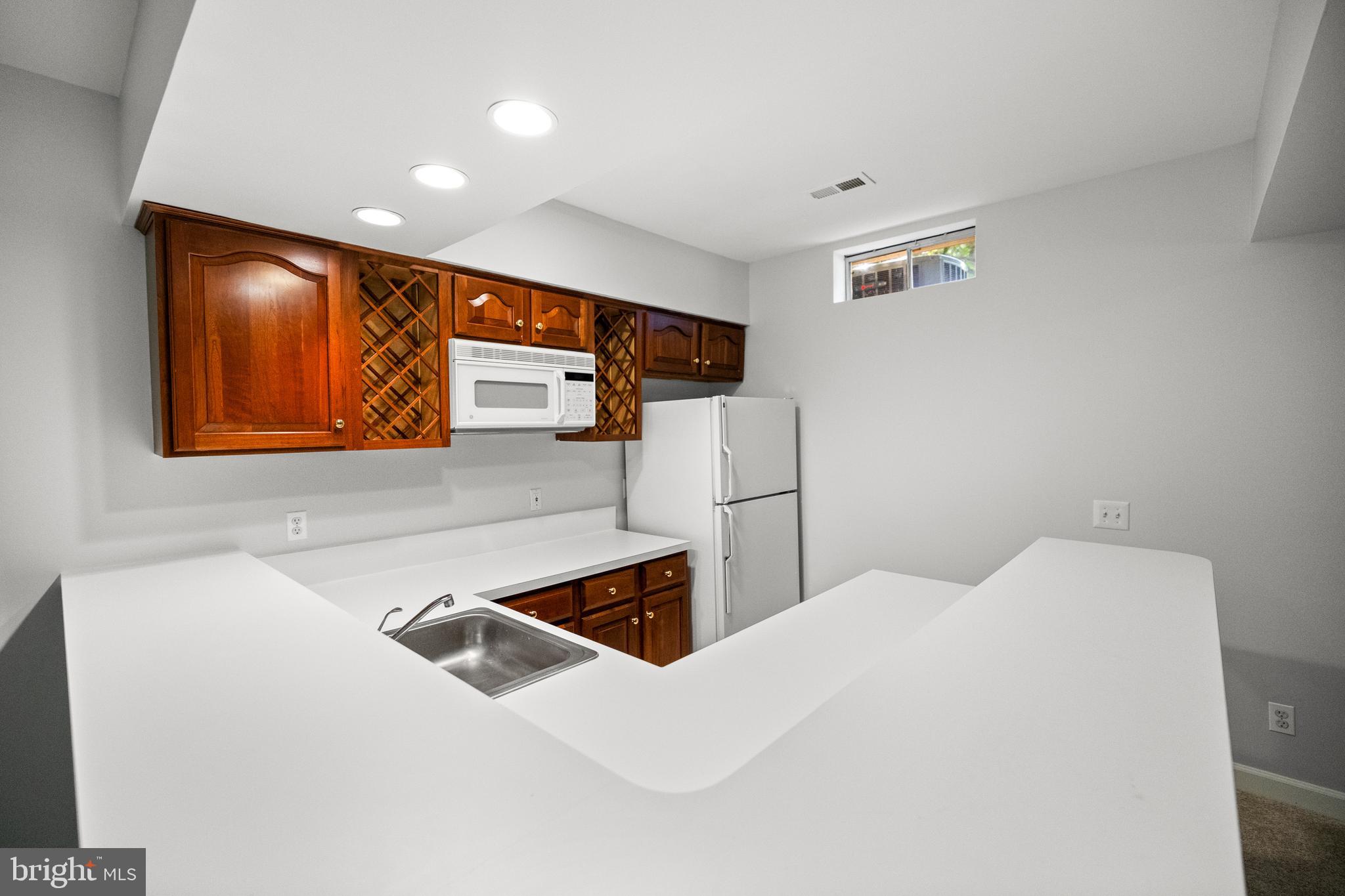 SMC MCLEAN - Residential