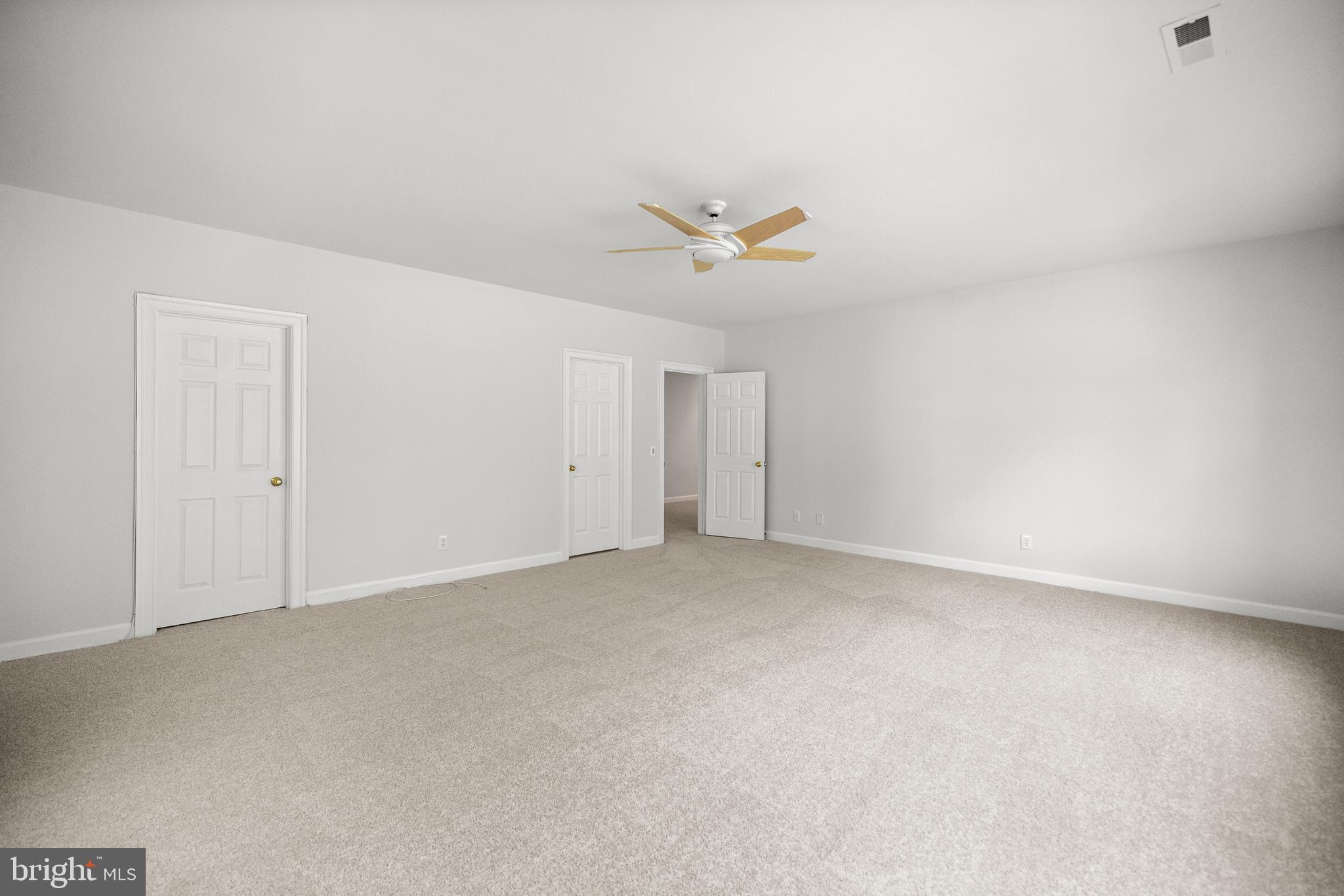 SMC MCLEAN - Residential