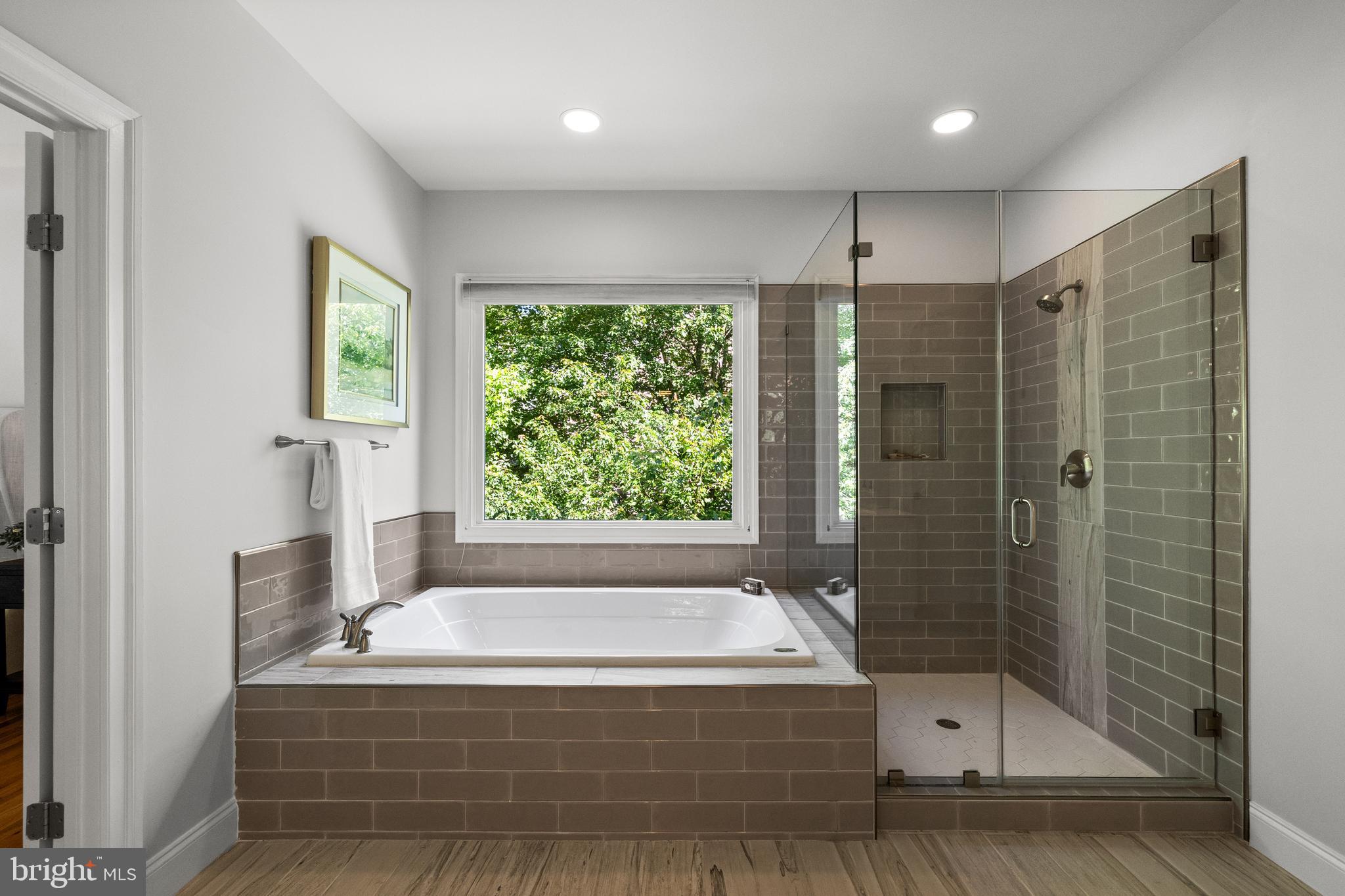 SMC MCLEAN - Residential