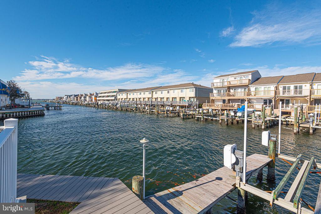 BAYSHORE ESTATES - Residential