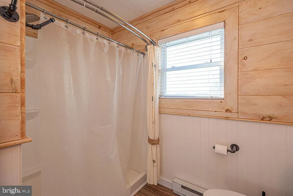 Ocean City, Maryland 21842, United States, 1 Bedroom Bedrooms, ,2 BathroomsBathrooms,Residential,Active,239668