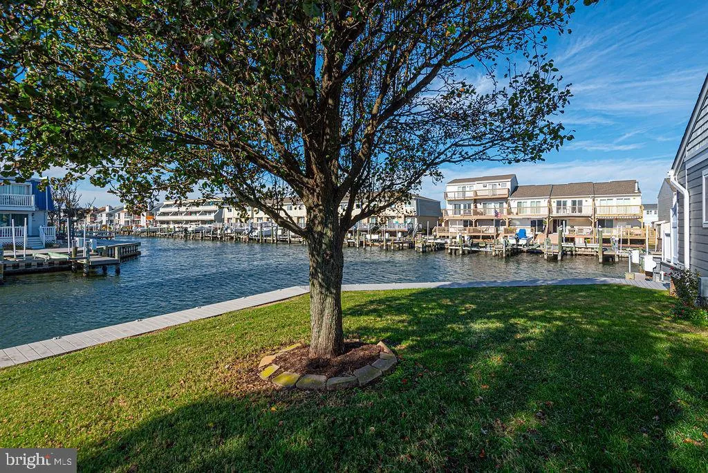 Ocean City, Maryland 21842, United States, 1 Bedroom Bedrooms, ,2 BathroomsBathrooms,Residential,Active,239668