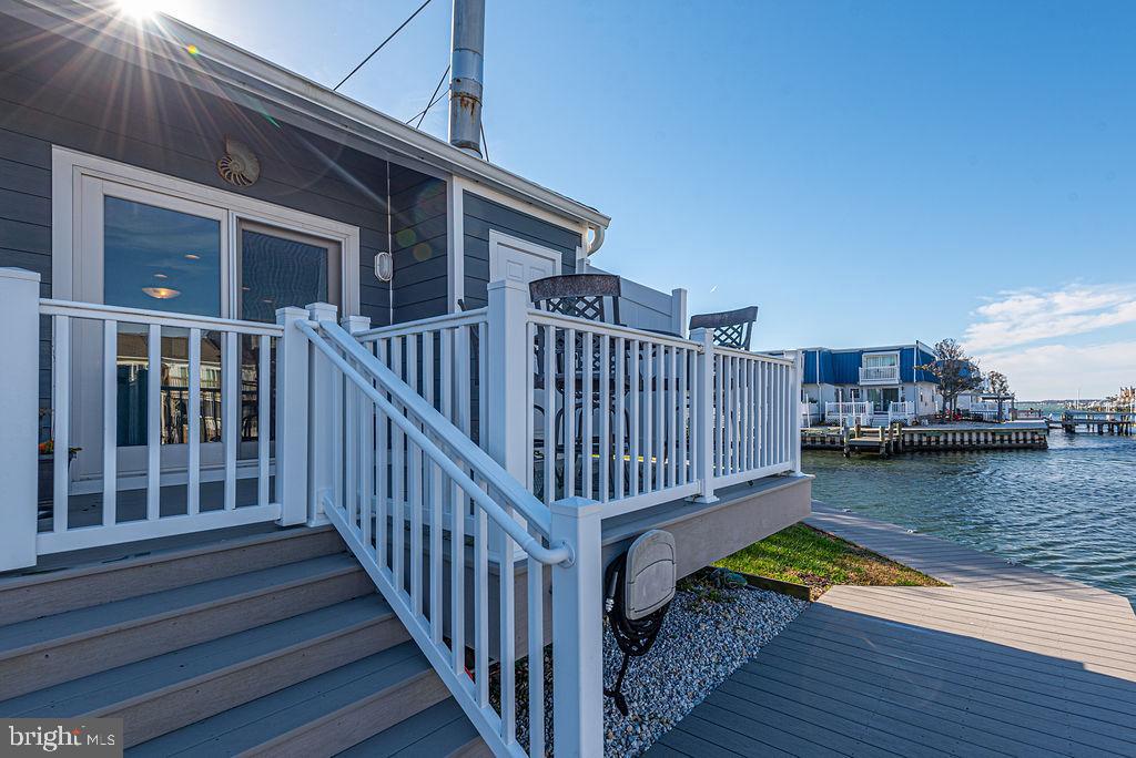 BAYSHORE ESTATES - Residential