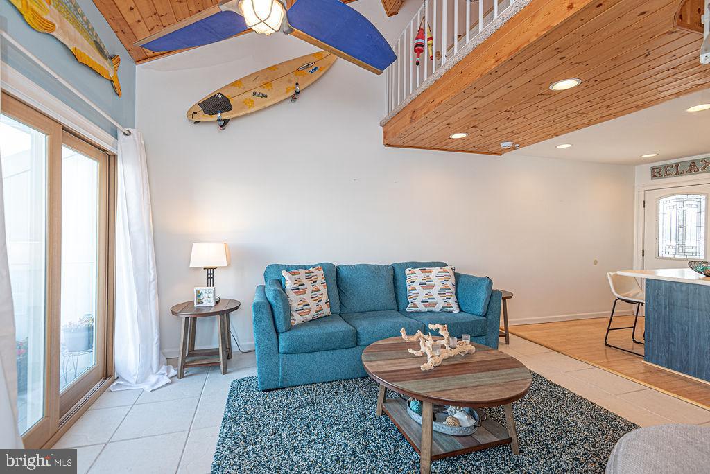 BAYSHORE ESTATES - Residential