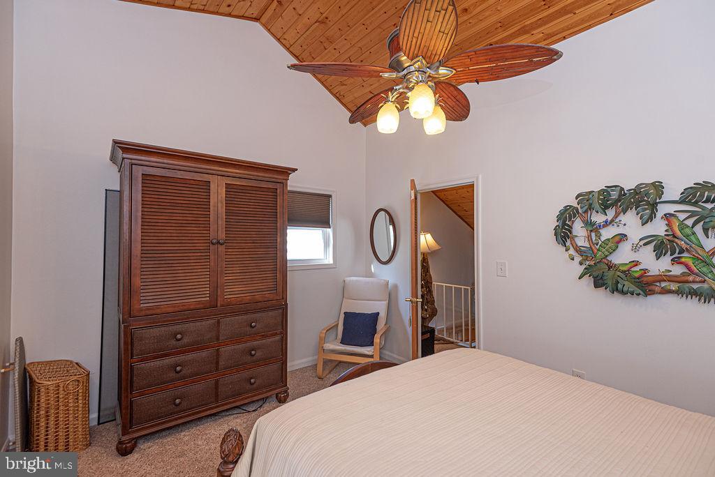 BAYSHORE ESTATES - Residential