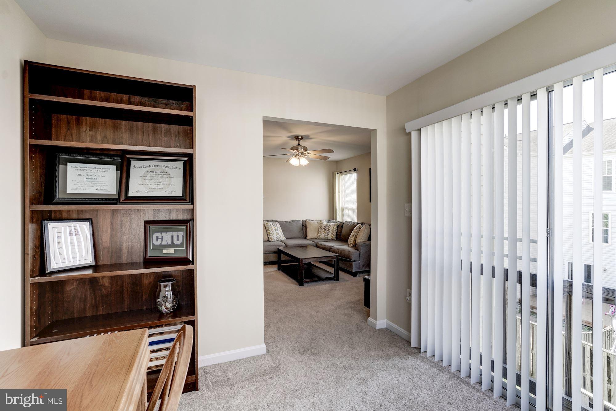 SOUTH RIDING - Residential