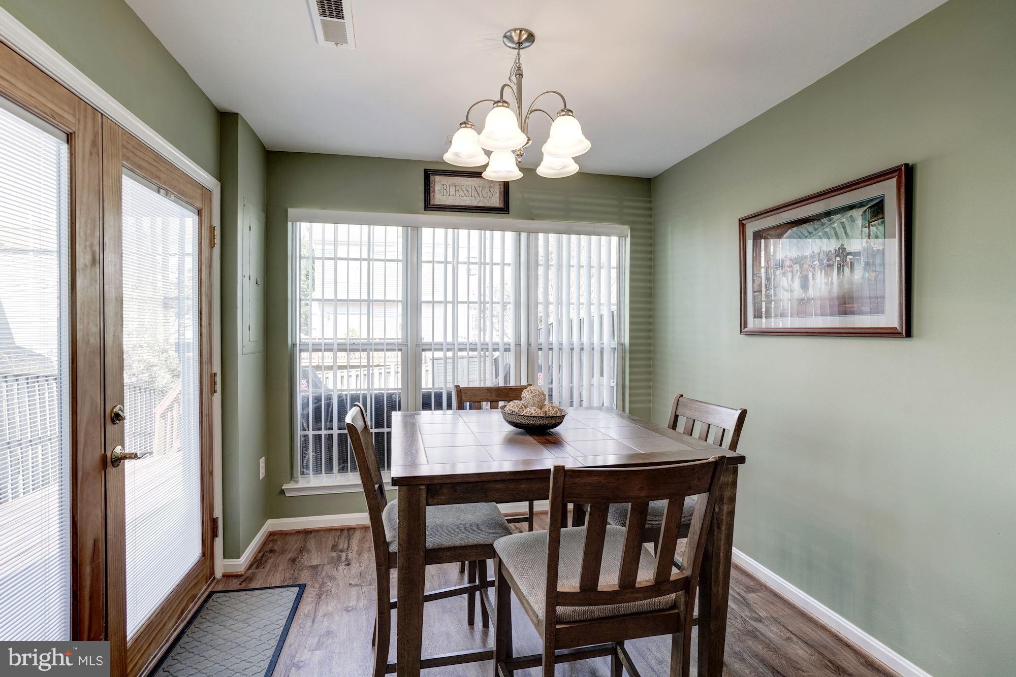 SOUTH RIDING - Residential