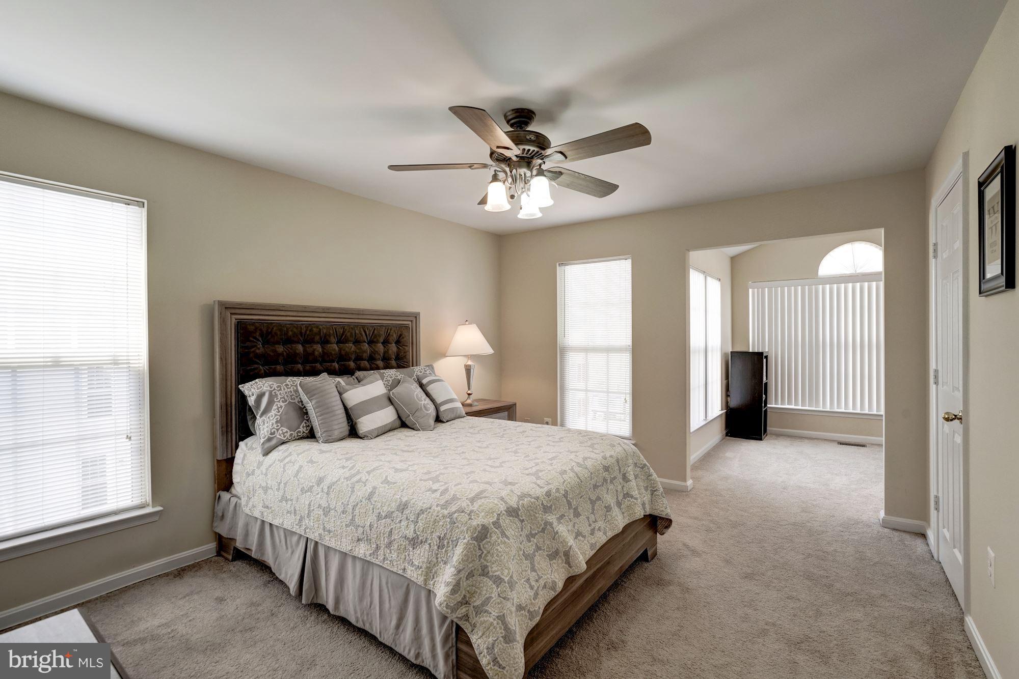 SOUTH RIDING - Residential