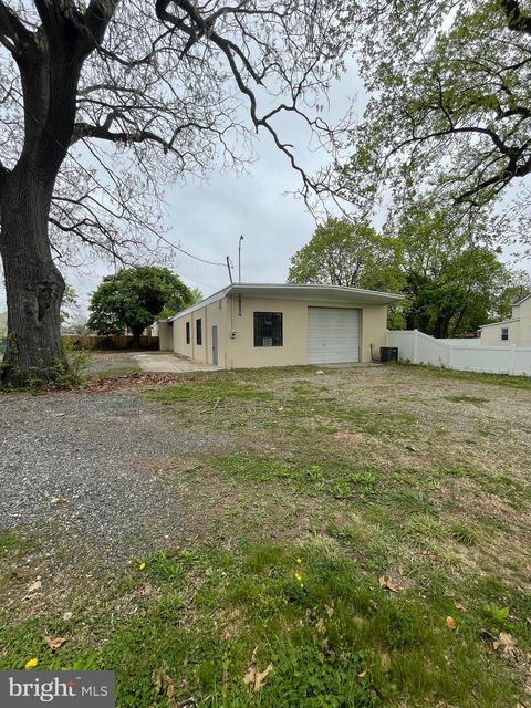 Photo of 407 Southwest Blvd, LANDISVILLE, NJ 08326 (MLS # NJAC2021102)