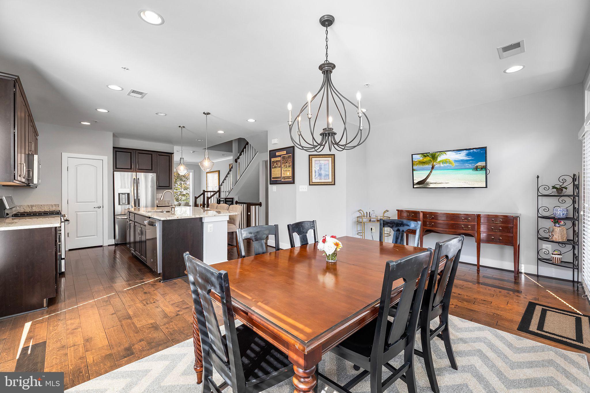 CROWN FARM - Residential