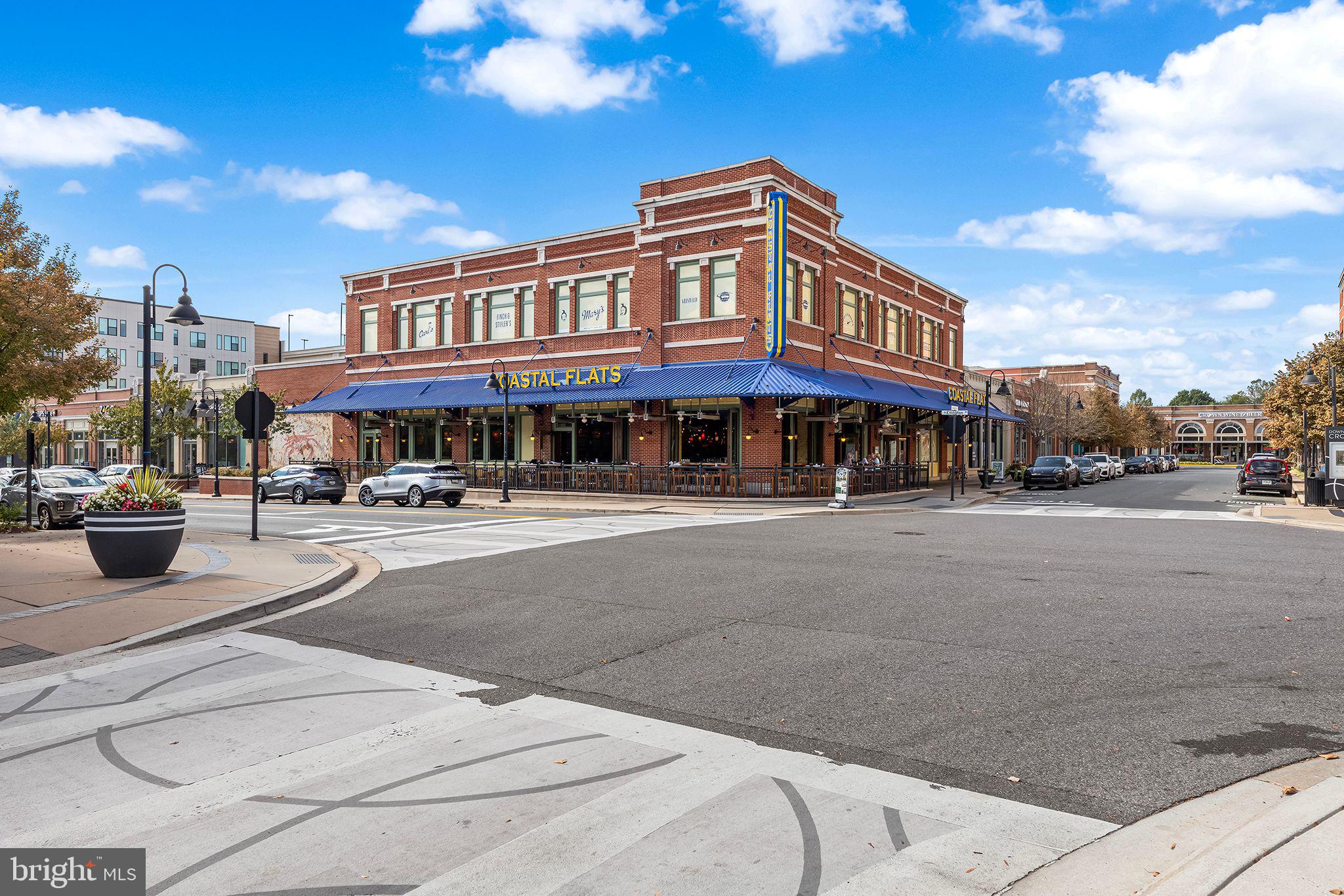 CROWN FARM - Residential