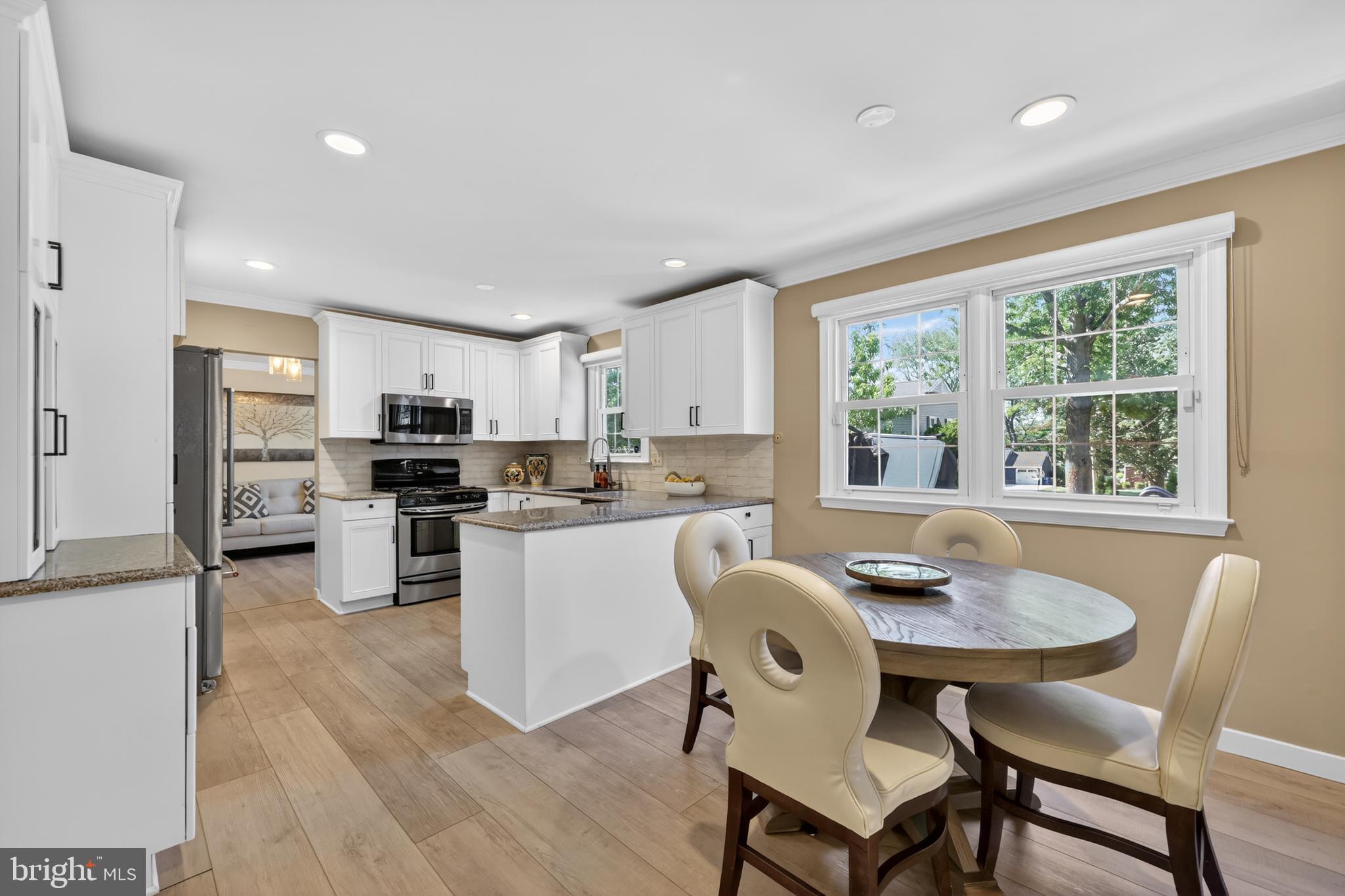 1758 FIRESIDE LANE