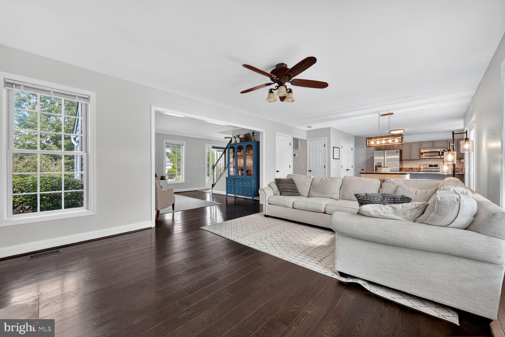 STAFFORD LAKES VILLAGE - Residential