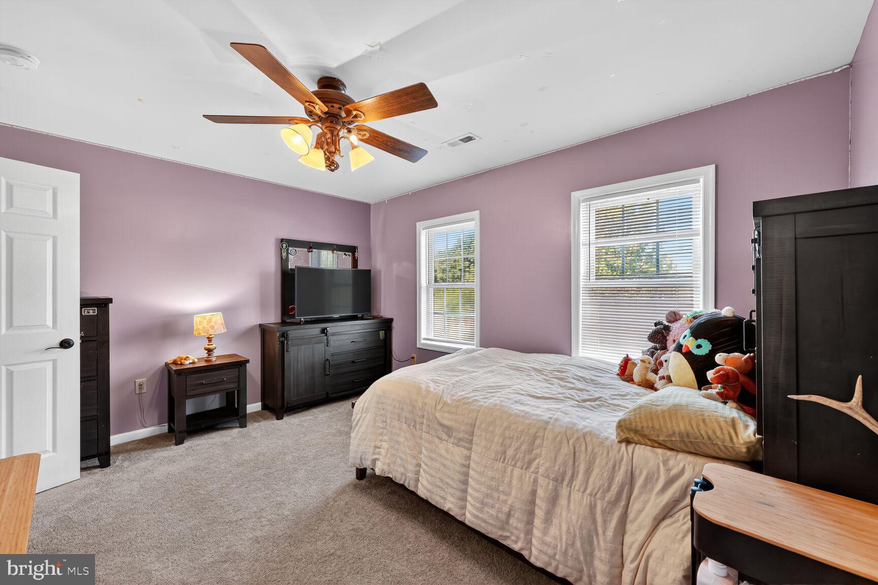 STAFFORD LAKES VILLAGE - Residential