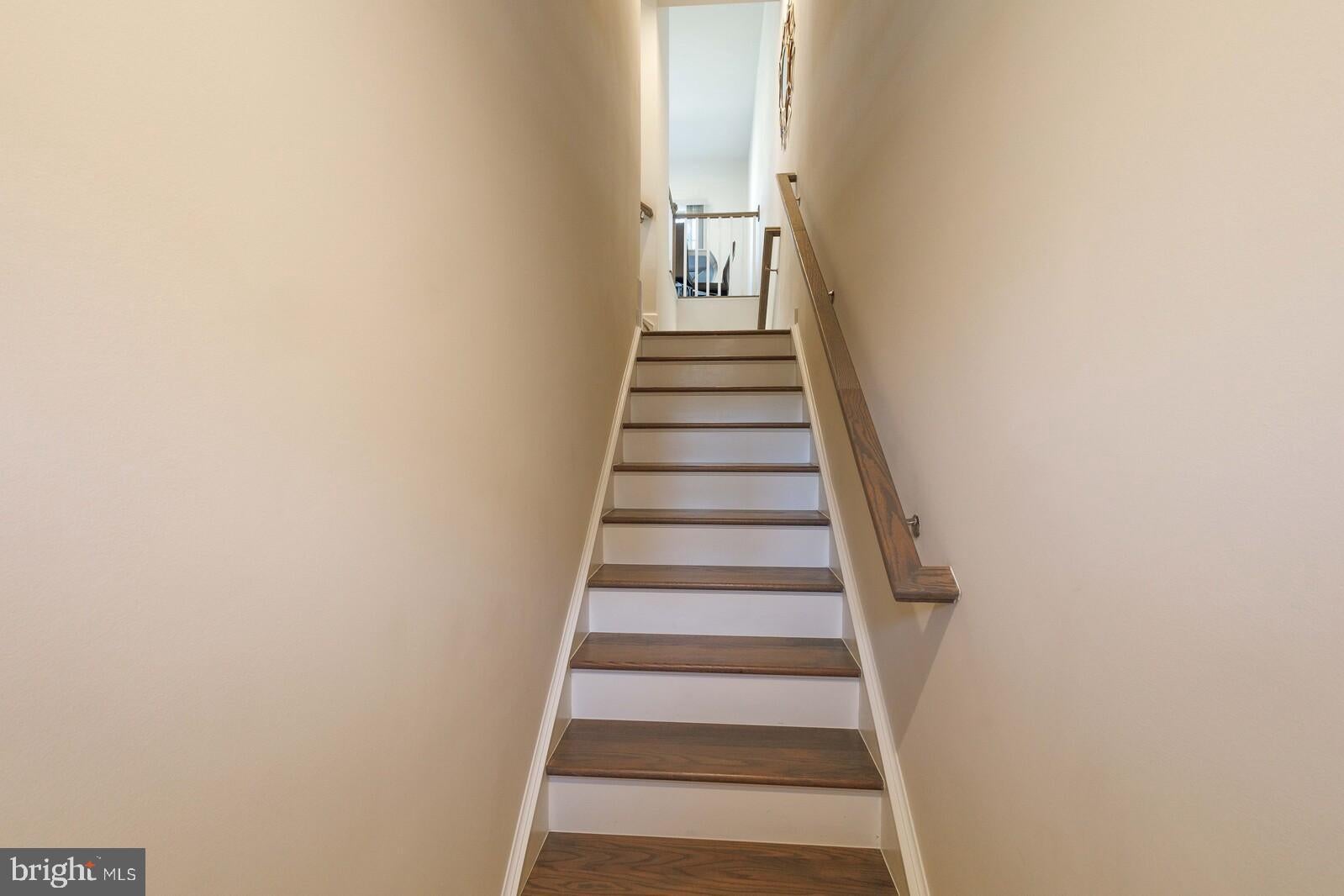4112 SHIRLEY ROSE COURT