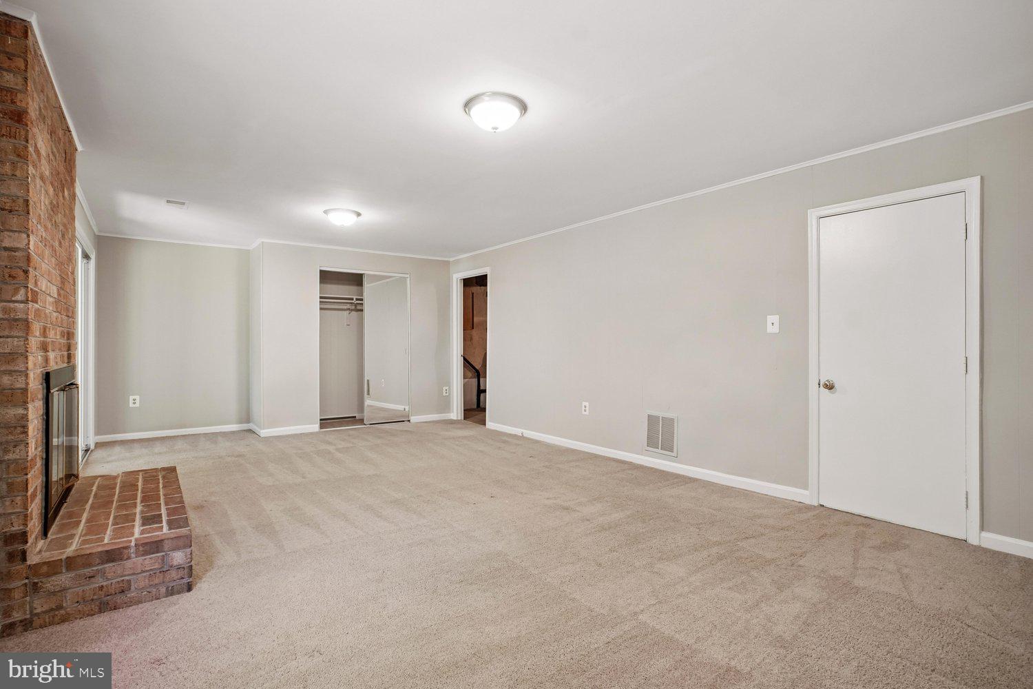BURKE CENTRE - Residential