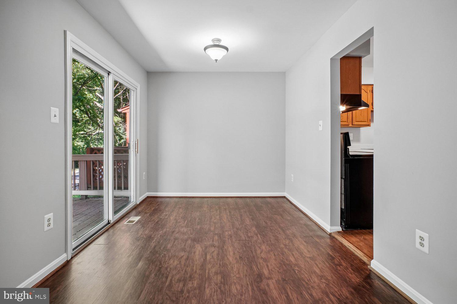 BURKE CENTRE - Residential