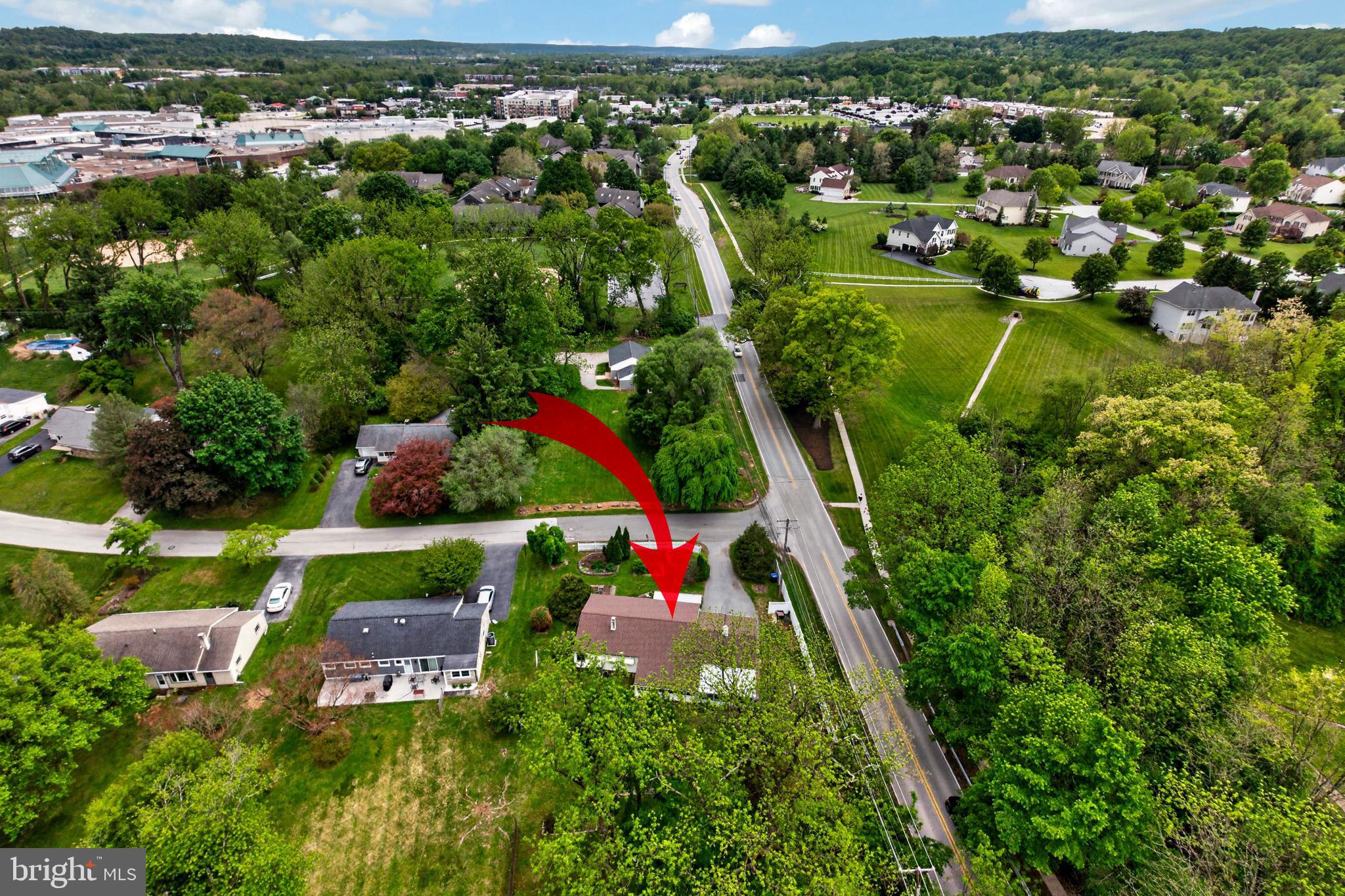 MEADOWBROOK - Residential