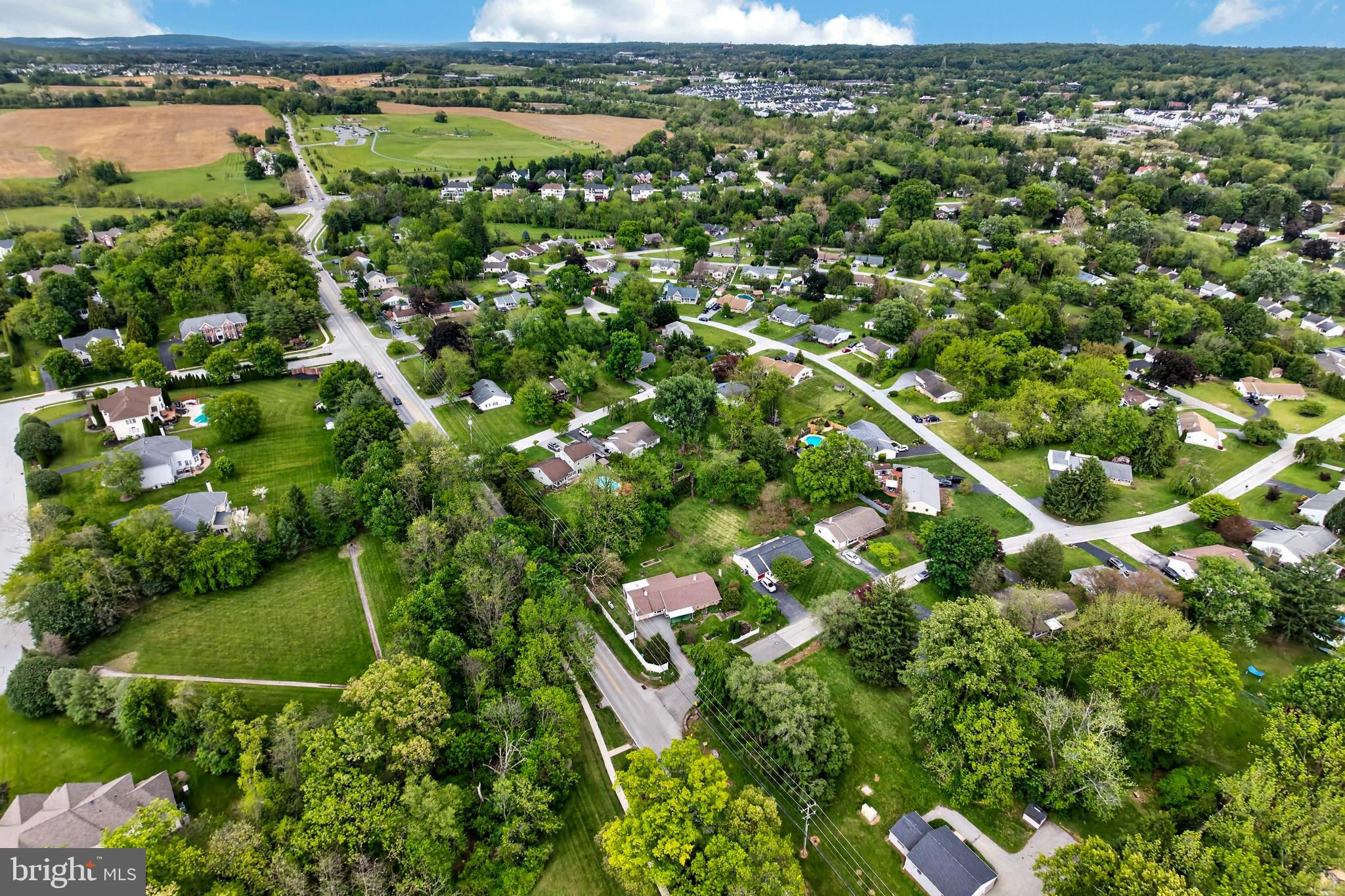 MEADOWBROOK - Residential