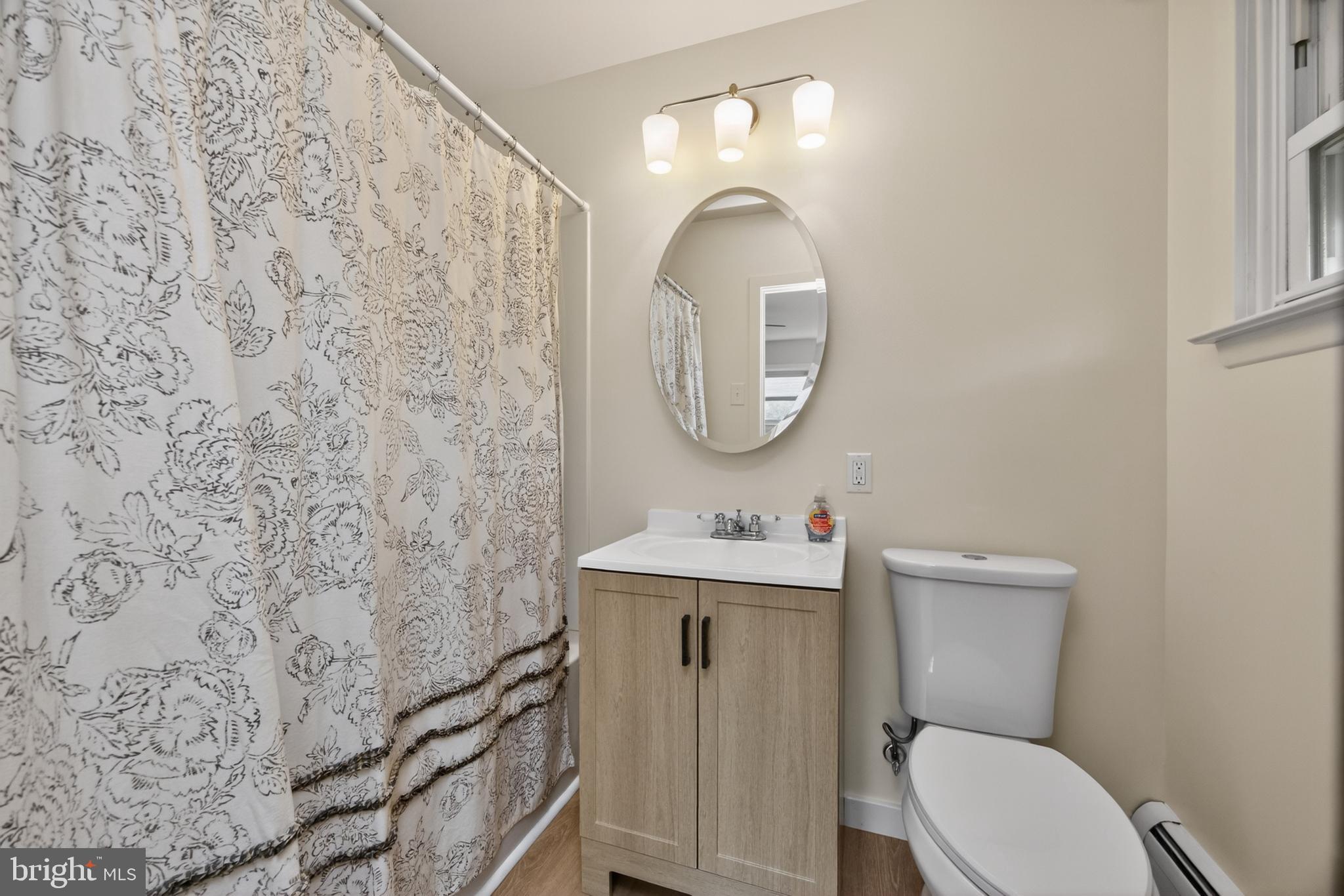MEADOWBROOK - Residential