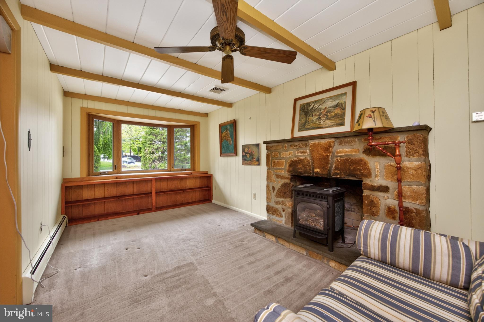 MEADOWBROOK - Residential