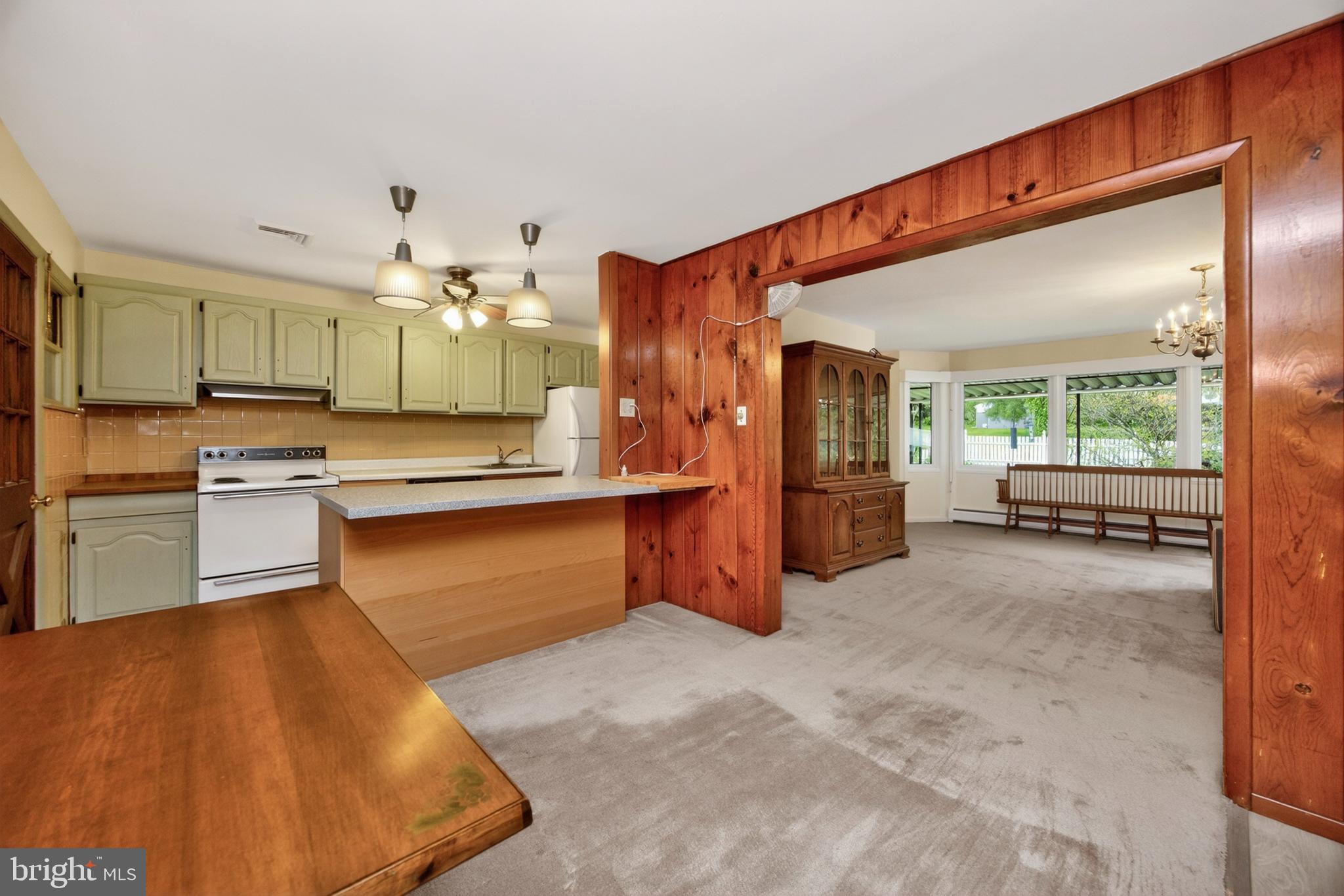 MEADOWBROOK - Residential