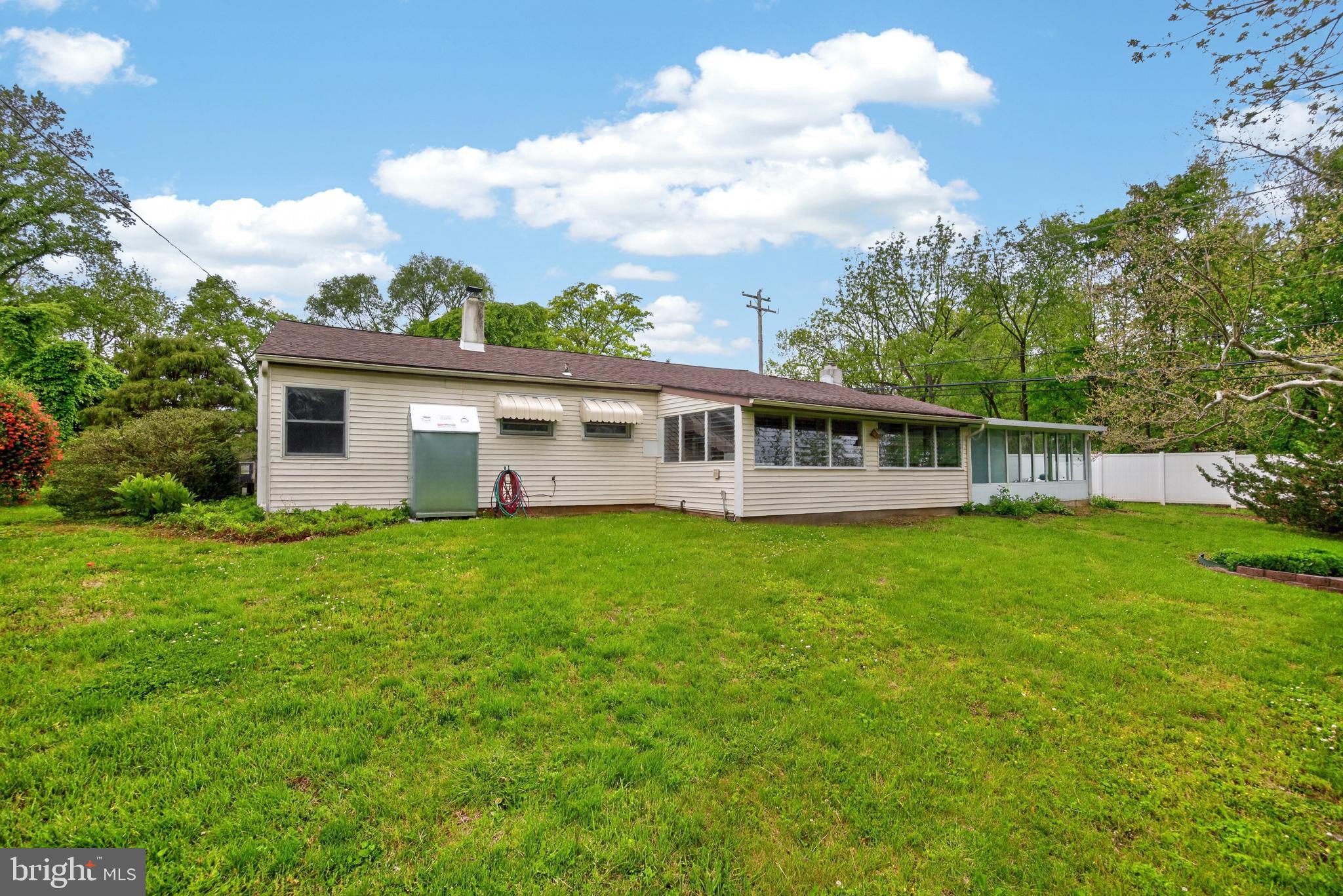 MEADOWBROOK - Residential