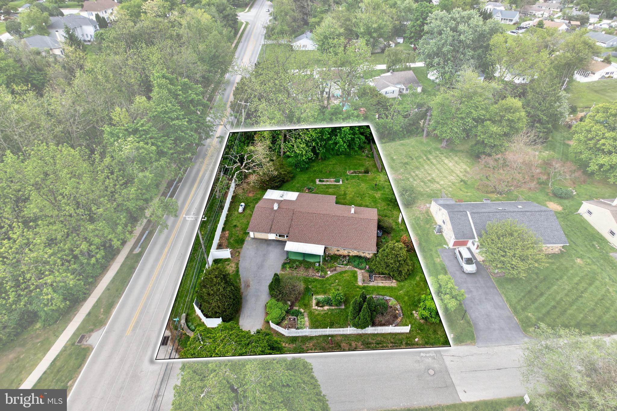 MEADOWBROOK - Residential