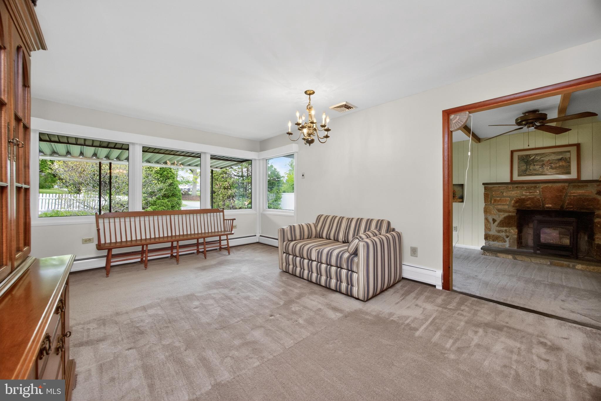 MEADOWBROOK - Residential