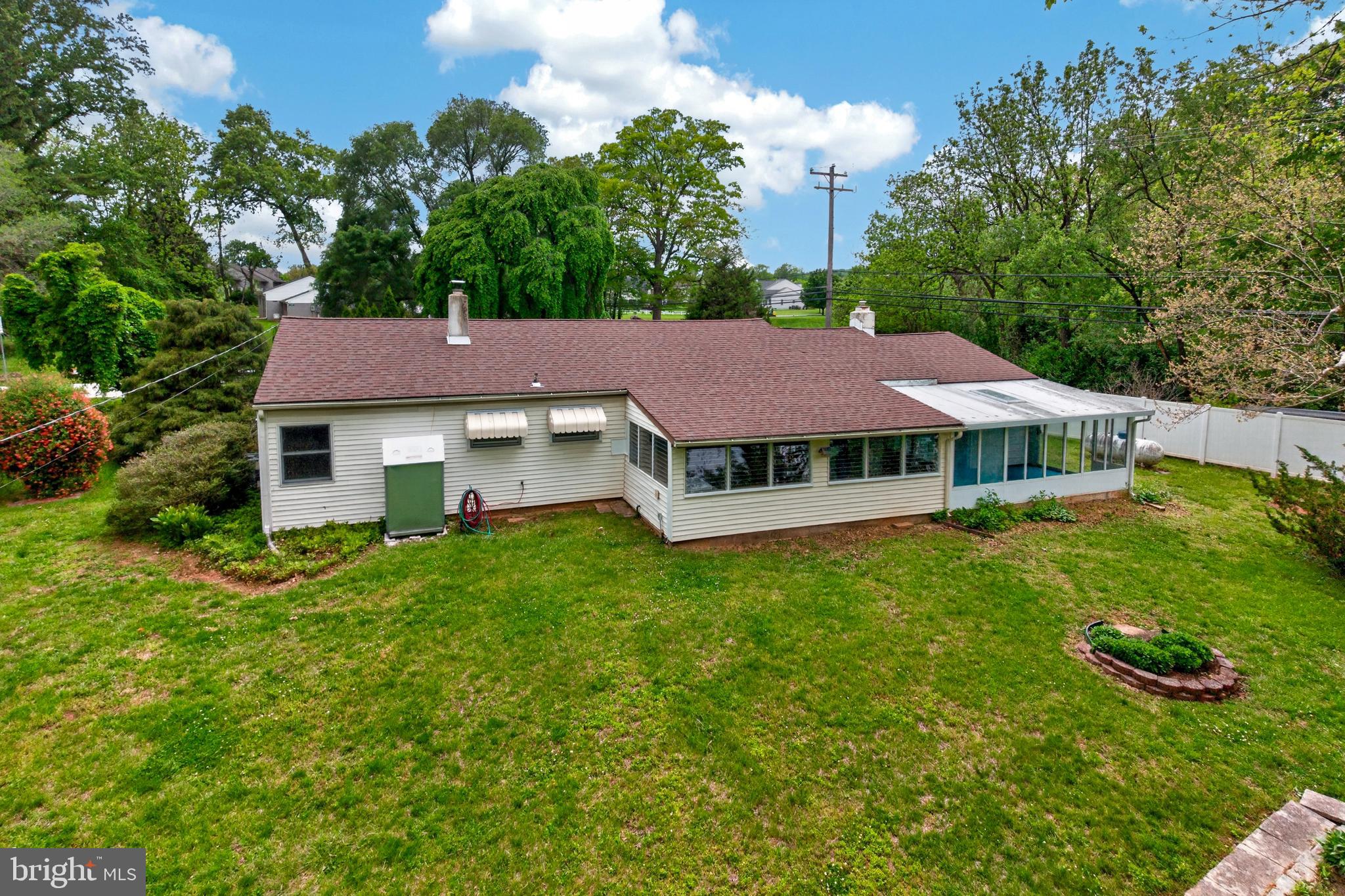 MEADOWBROOK - Residential