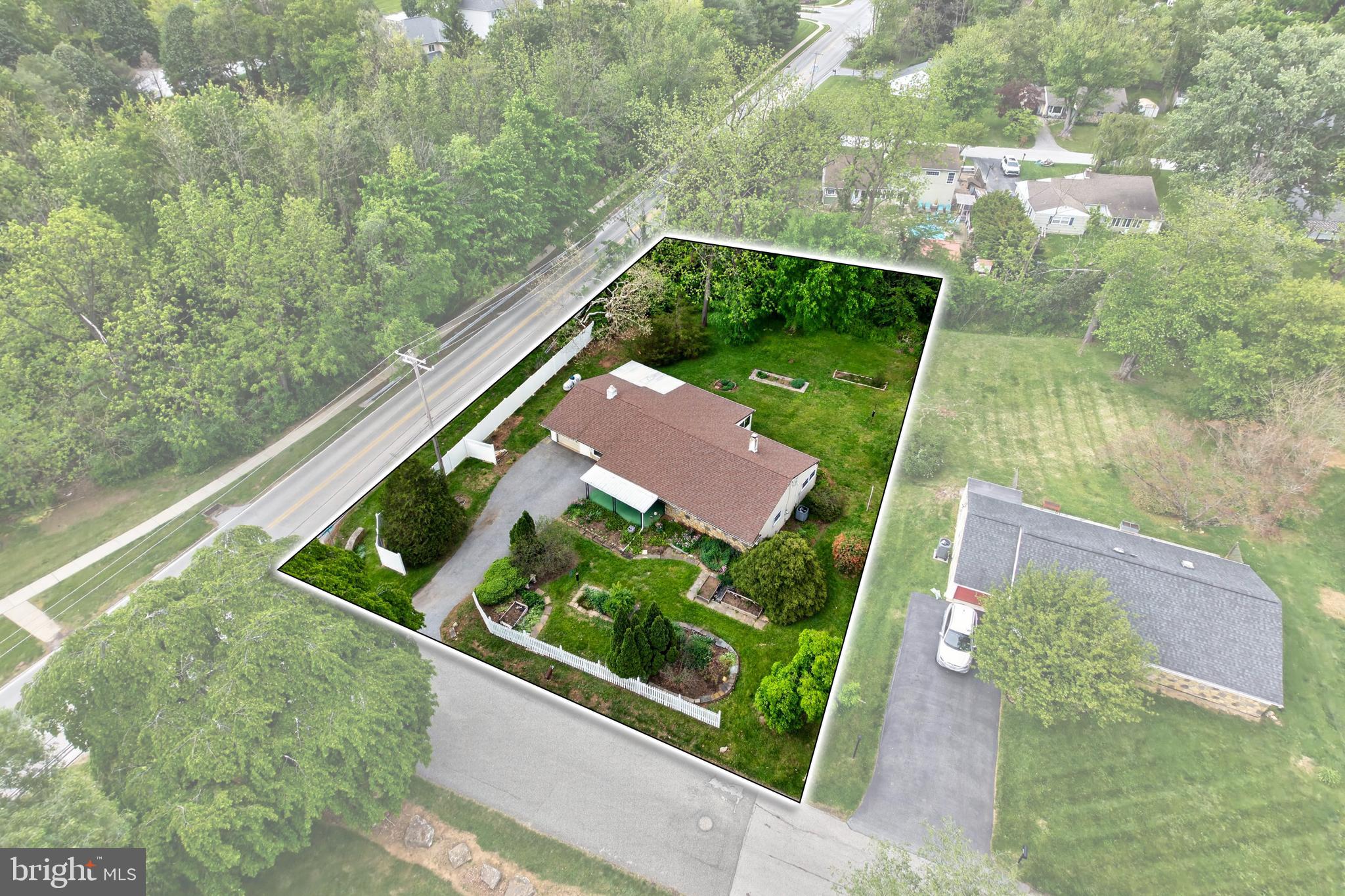 MEADOWBROOK - Residential