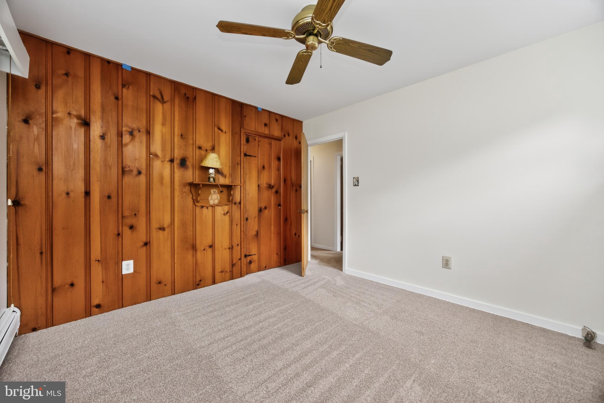 MEADOWBROOK - Residential