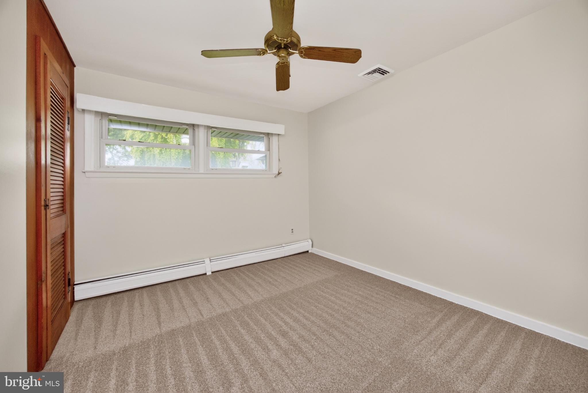 MEADOWBROOK - Residential