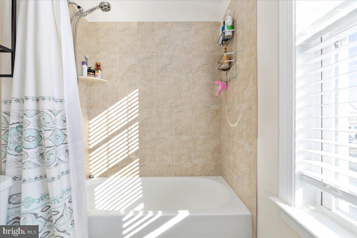 HOPE HILL CROSSING - Residential