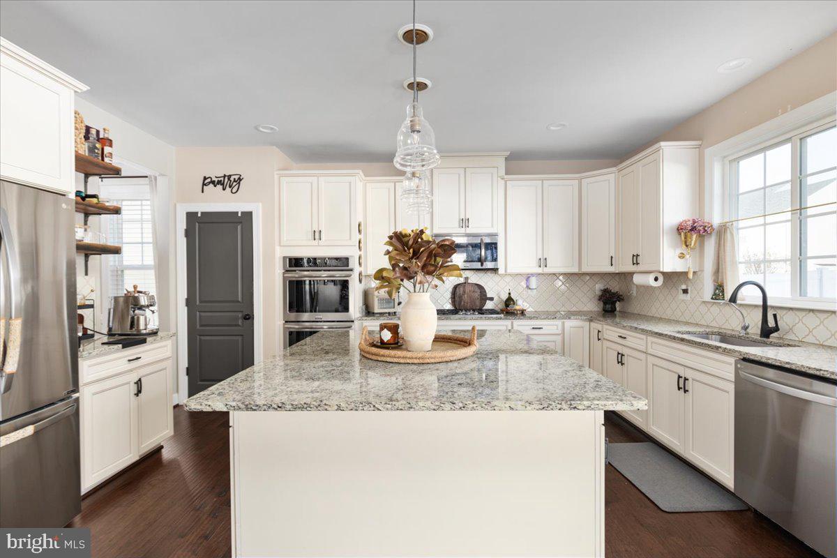 HOPE HILL CROSSING - Residential