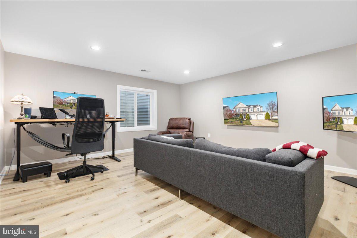 HOPE HILL CROSSING - Residential