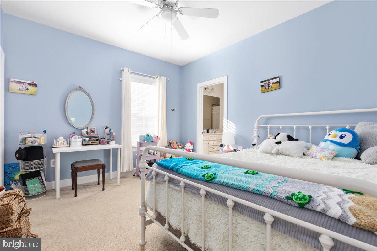 HOPE HILL CROSSING - Residential