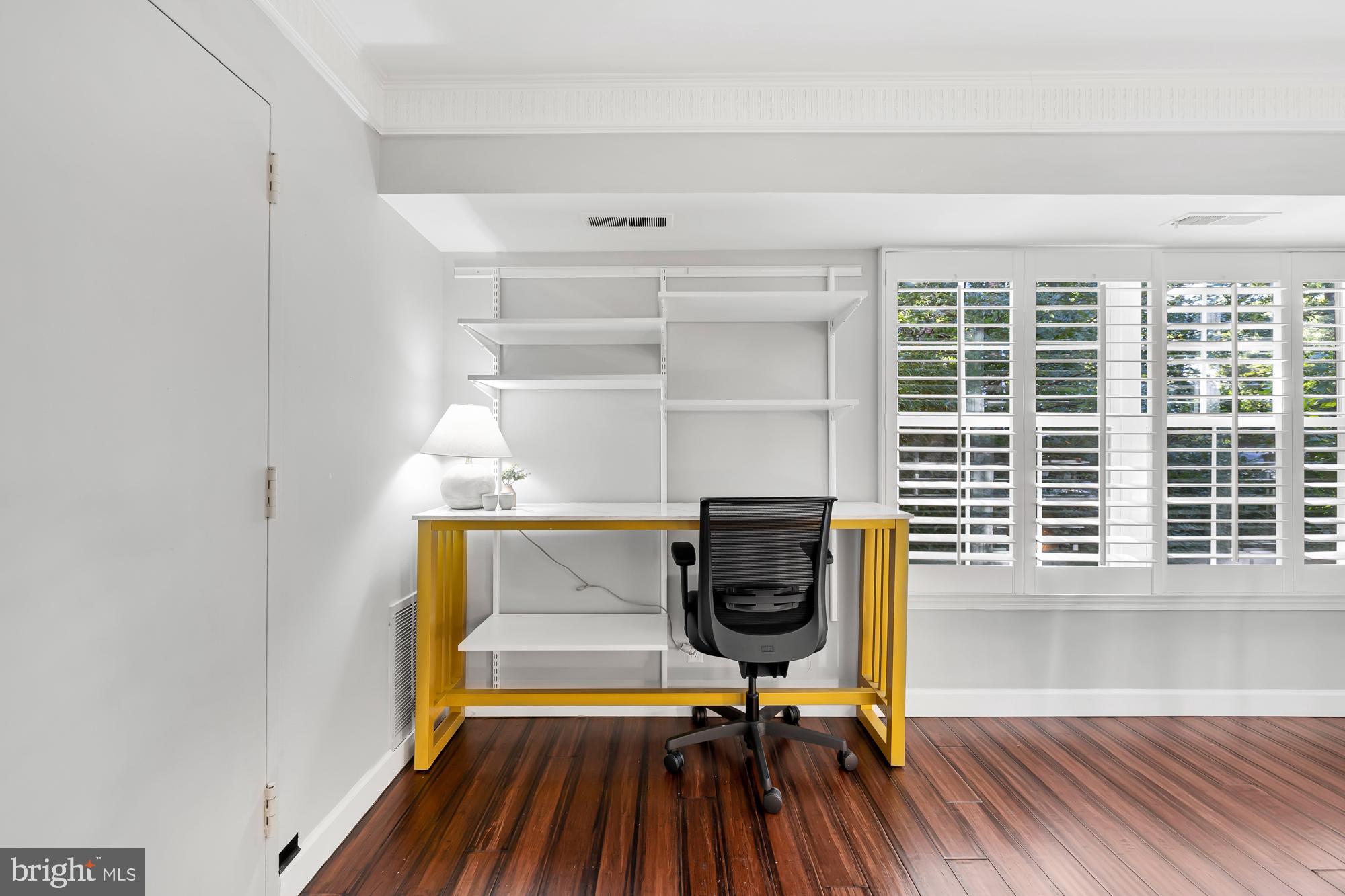 THE COLONIES - Residential