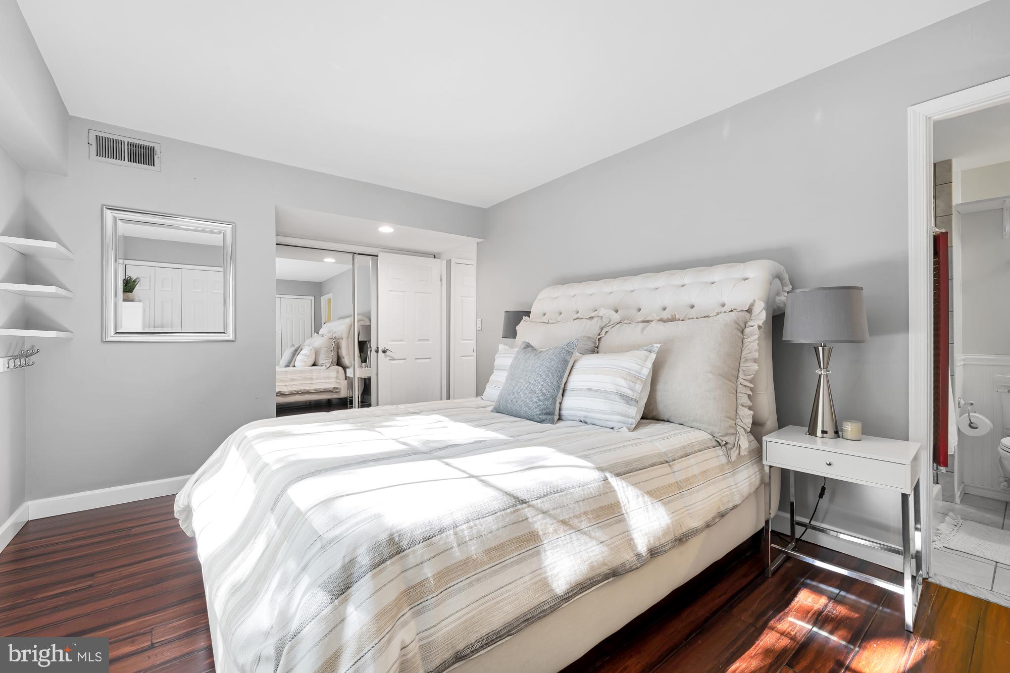 THE COLONIES - Residential