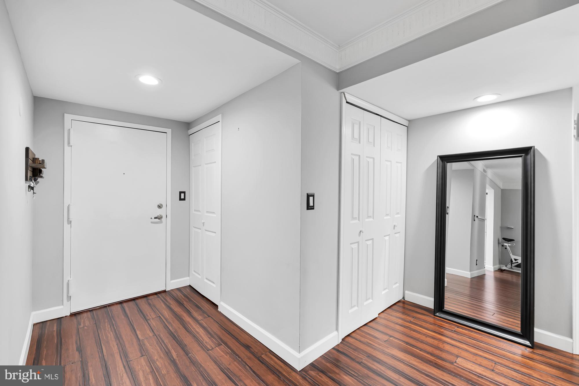 THE COLONIES - Residential