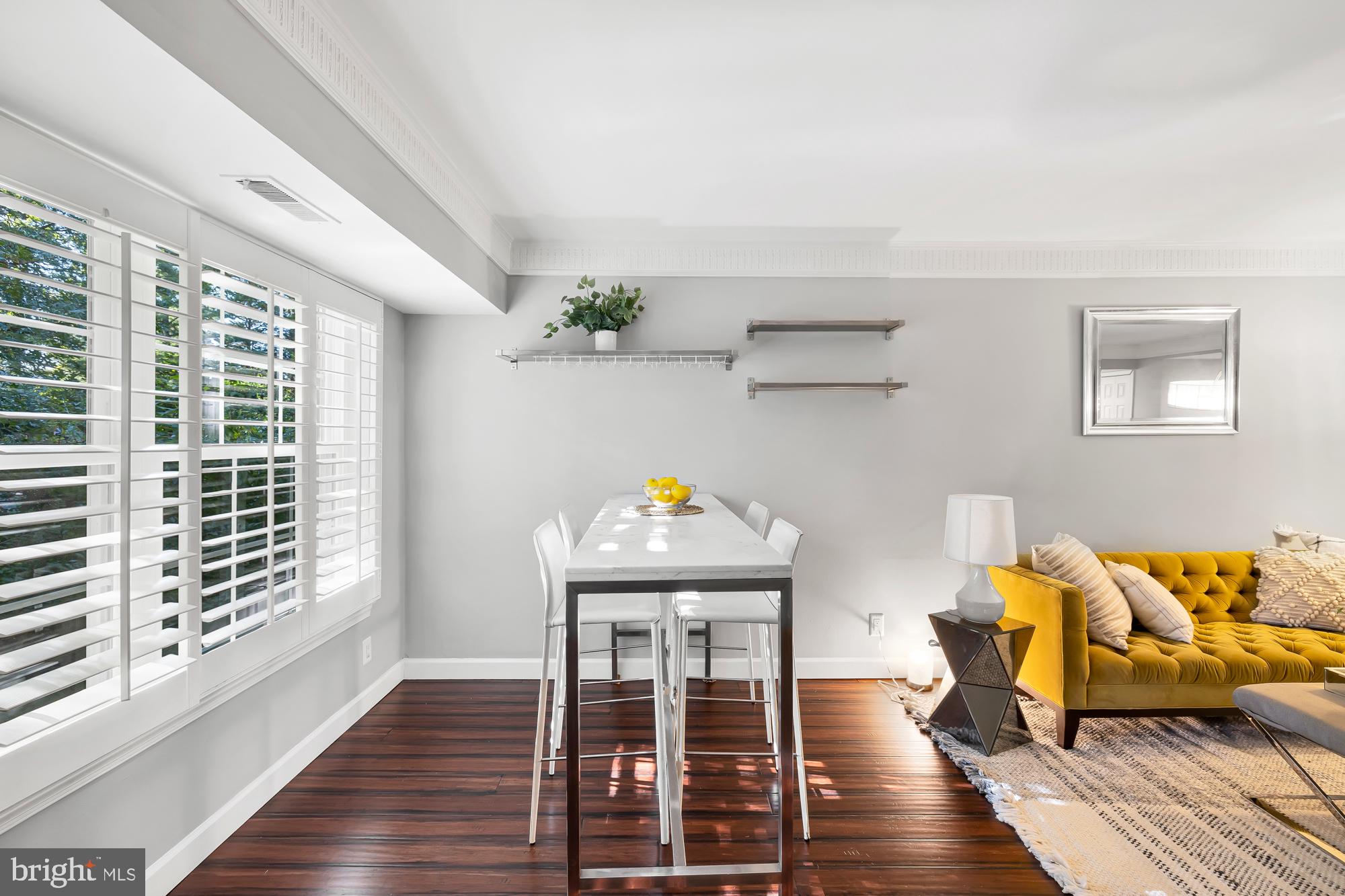 THE COLONIES - Residential