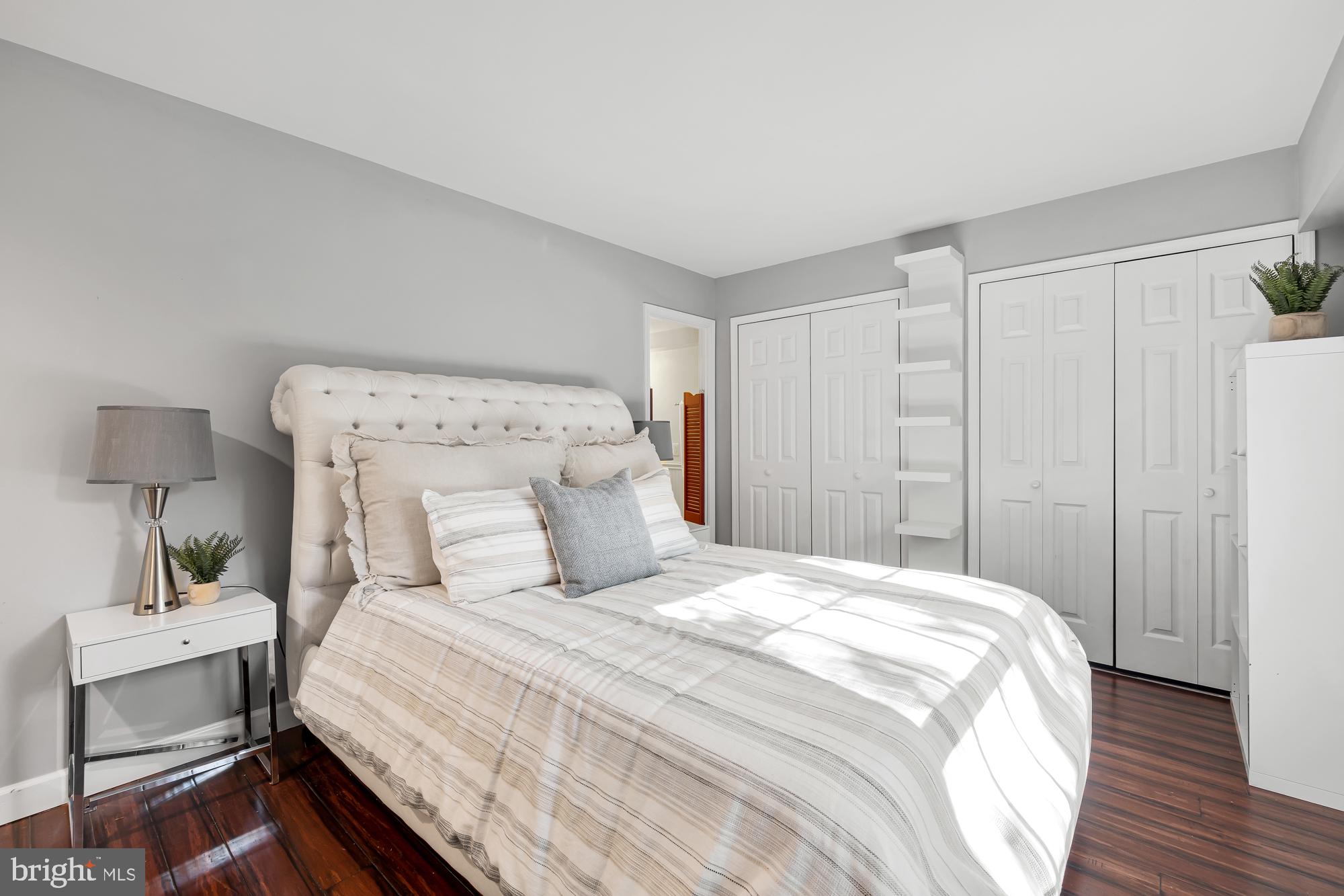 THE COLONIES - Residential