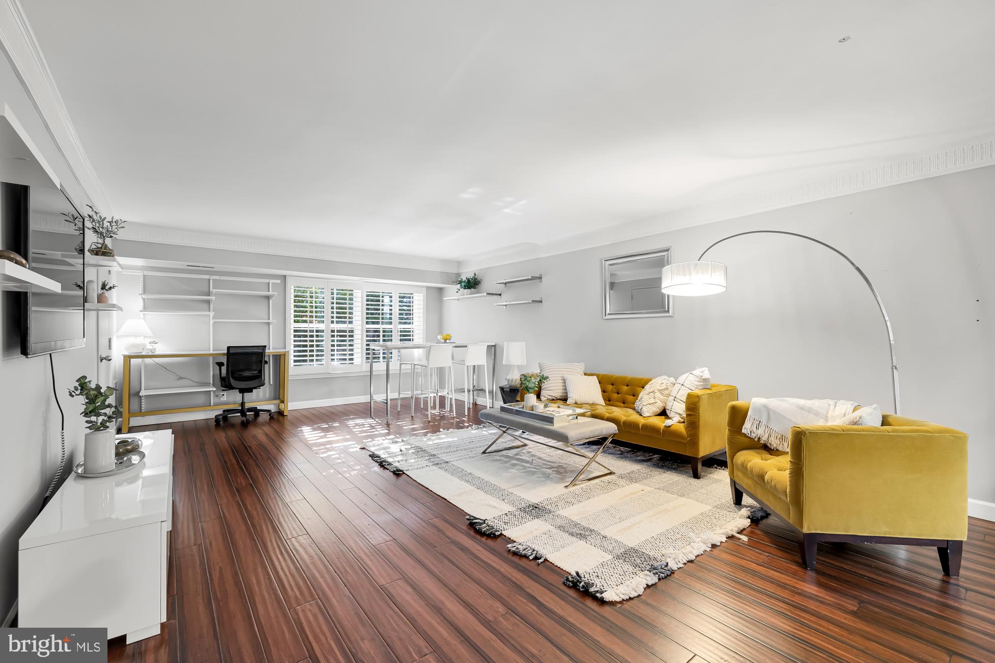 THE COLONIES - Residential