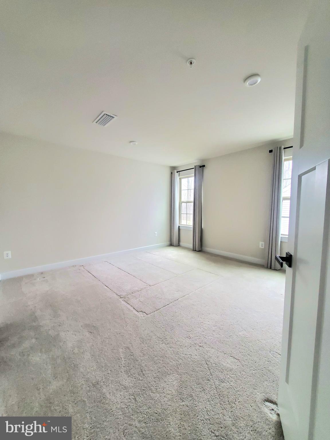 LAKE LINGANORE - Residential Lease