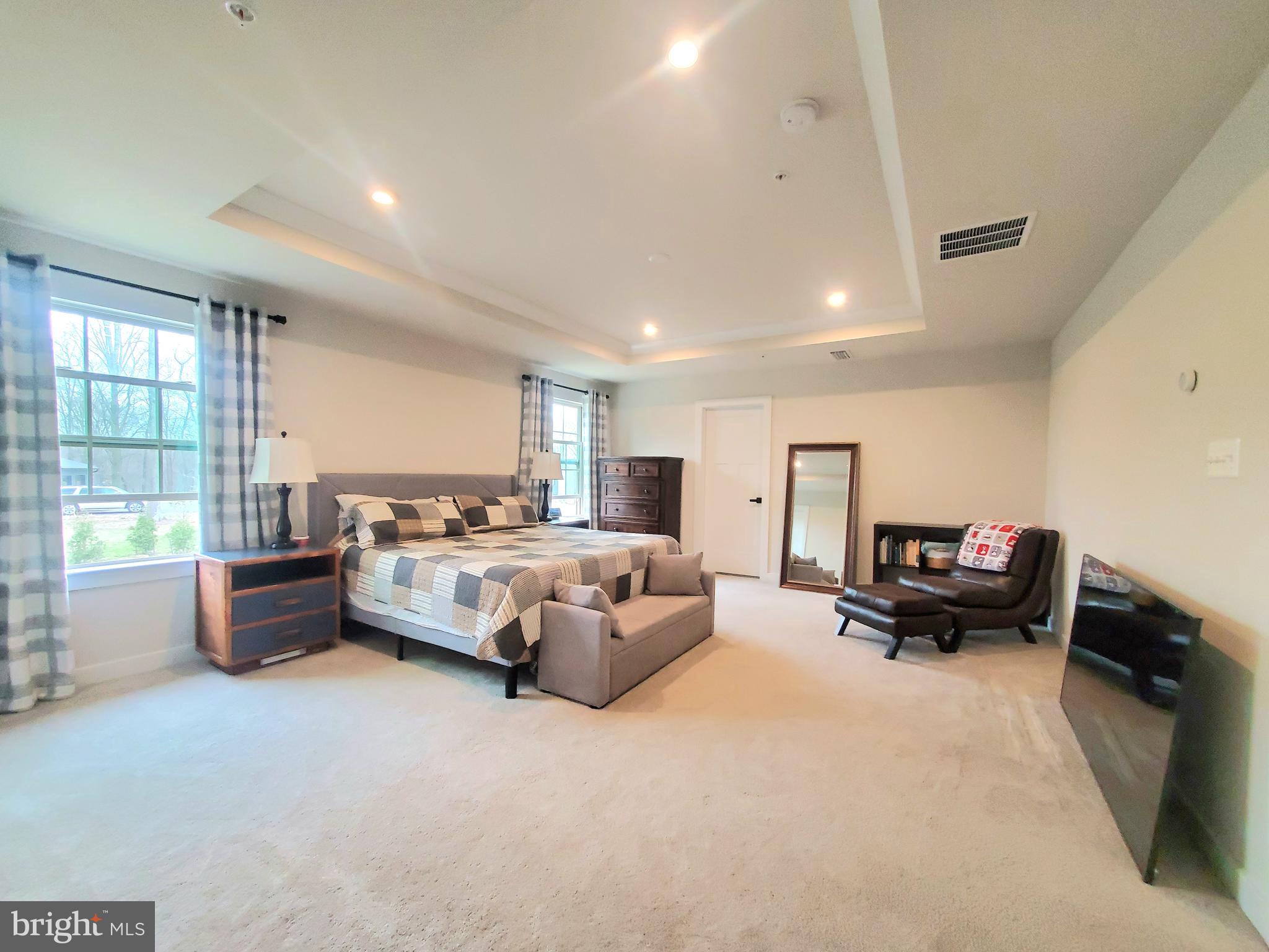 LAKE LINGANORE - Residential Lease