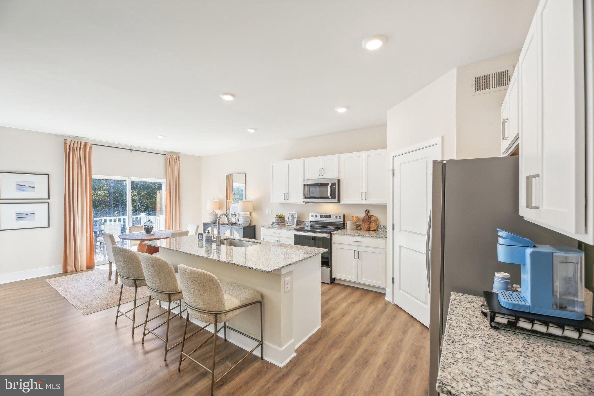 RETREAT AT WINDING CREEK - Residential